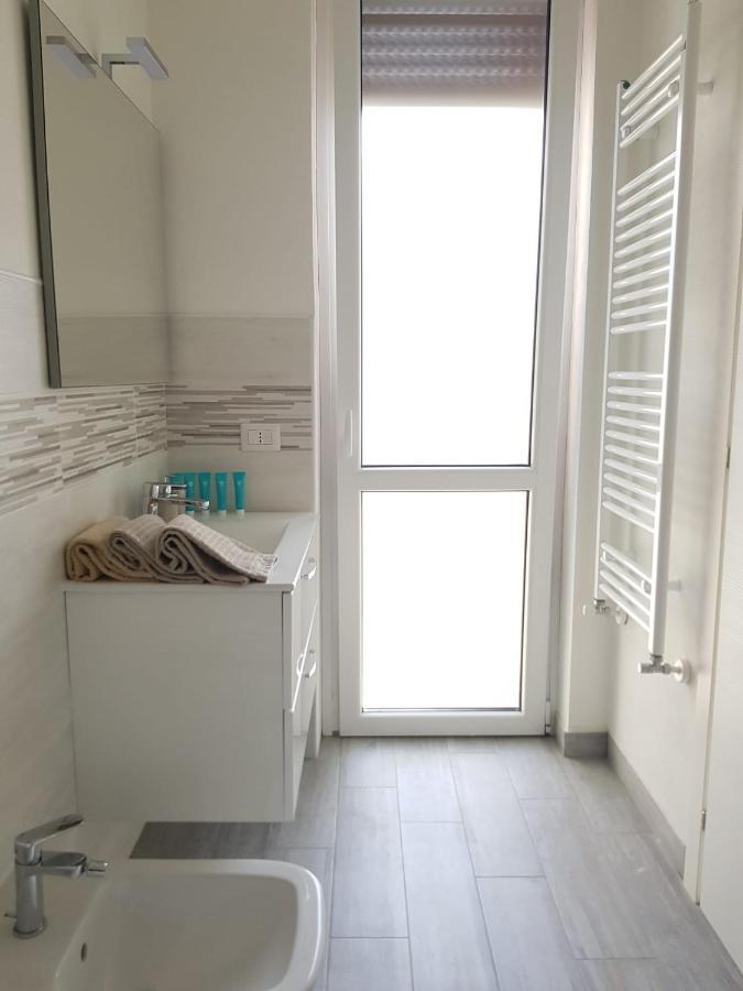 Fior&Iris Apartments Stresa Bagian luar foto