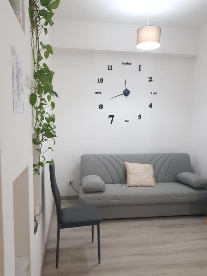 Fior&Iris Apartments Stresa Bagian luar foto